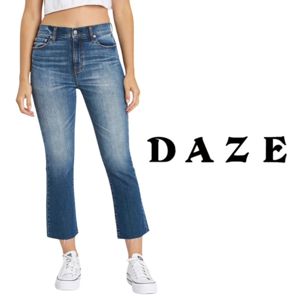 DAZE Denim High-Rise Kick Flare Jeans “Shy Girl in Snooze” – Size 30